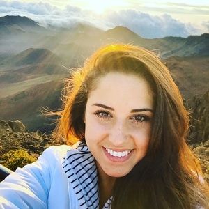 Meet your Posher, Jenna